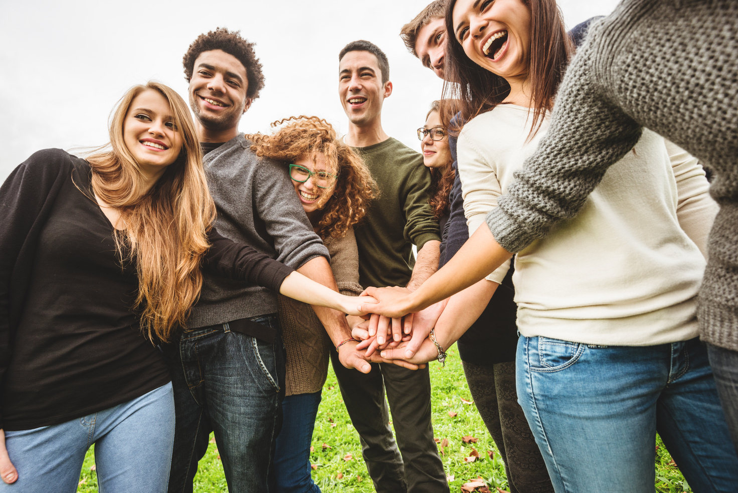 Group of teenagers volunteer